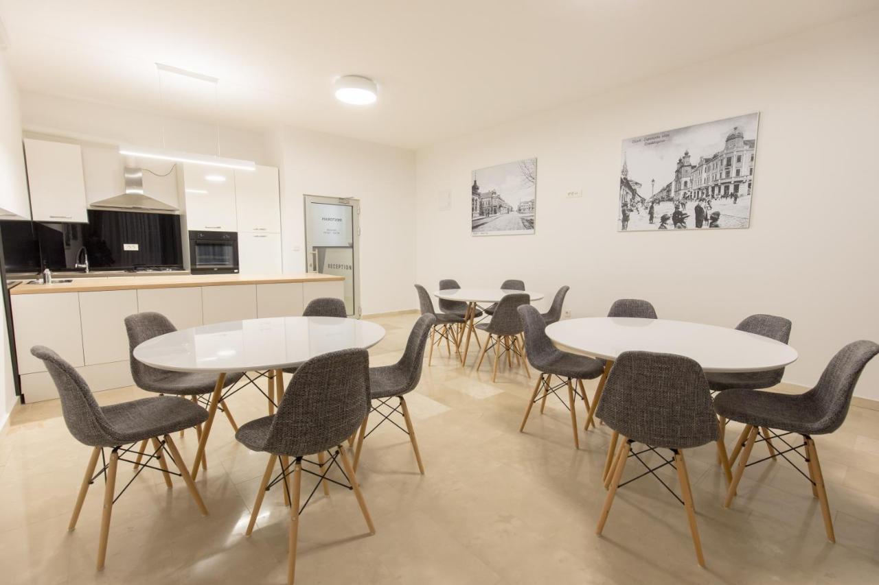 Apartmani I Sobe Pejacevic Osijek Zewnętrze zdjęcie