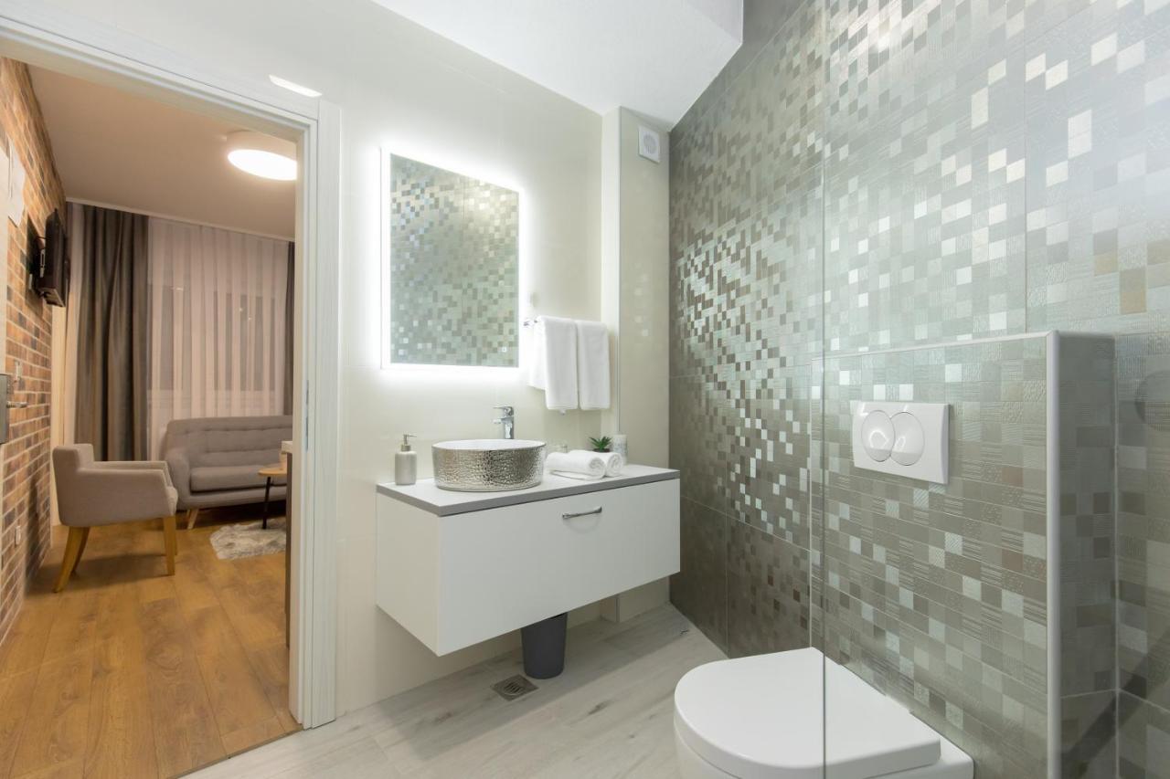 Apartmani I Sobe Pejacevic Osijek Zewnętrze zdjęcie