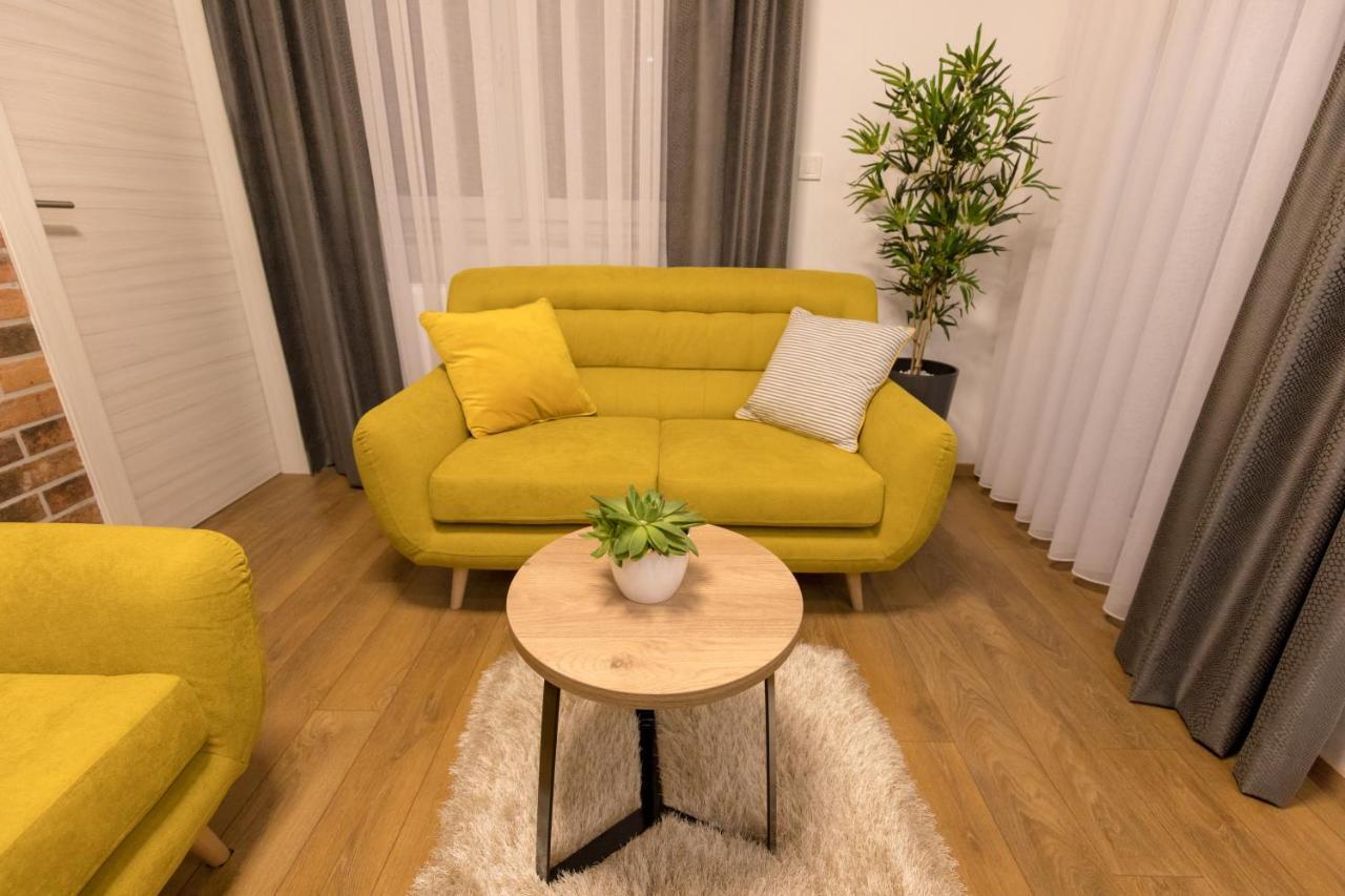 Apartmani I Sobe Pejacevic Osijek Zewnętrze zdjęcie