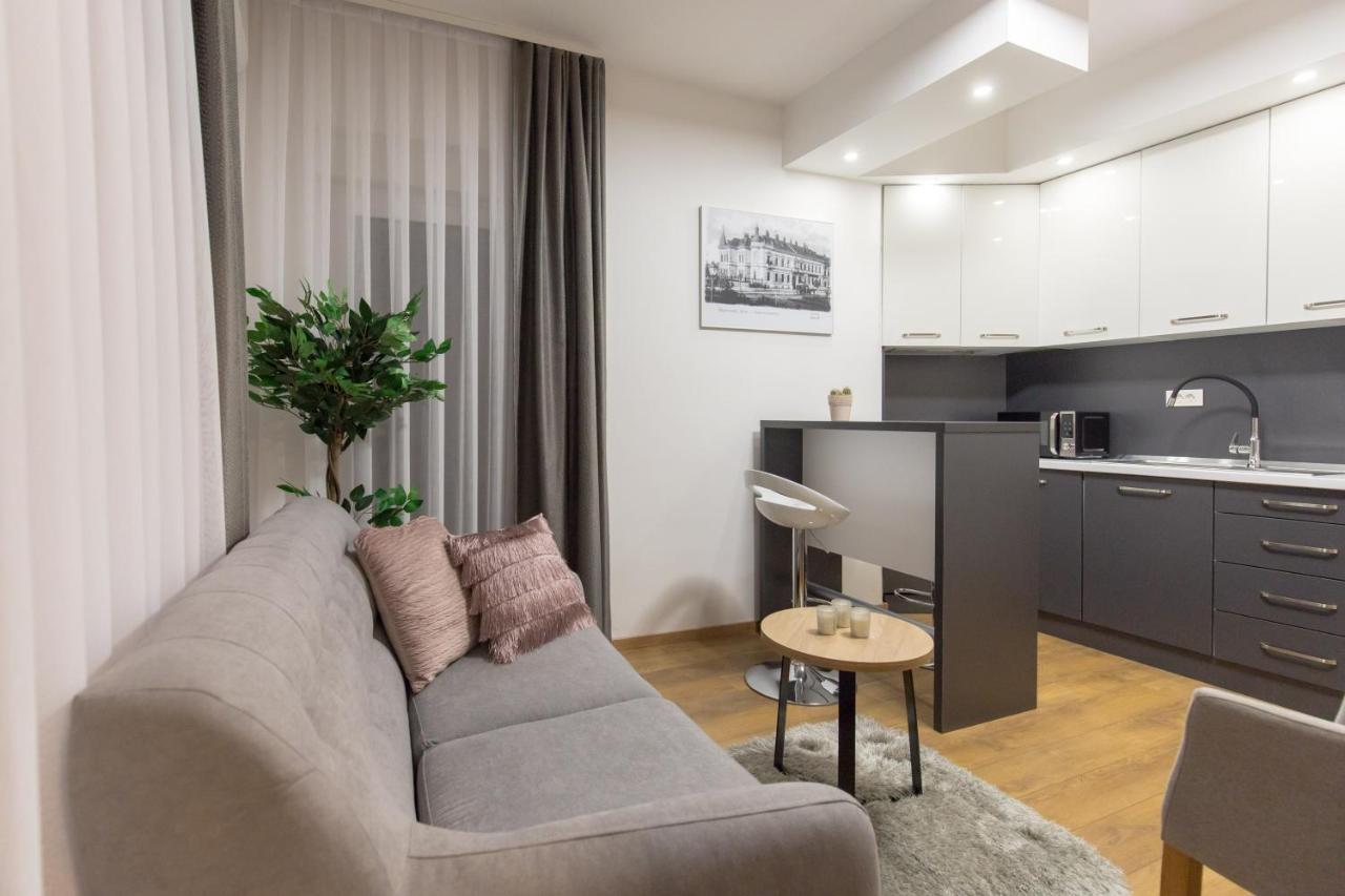 Apartmani I Sobe Pejacevic Osijek Zewnętrze zdjęcie