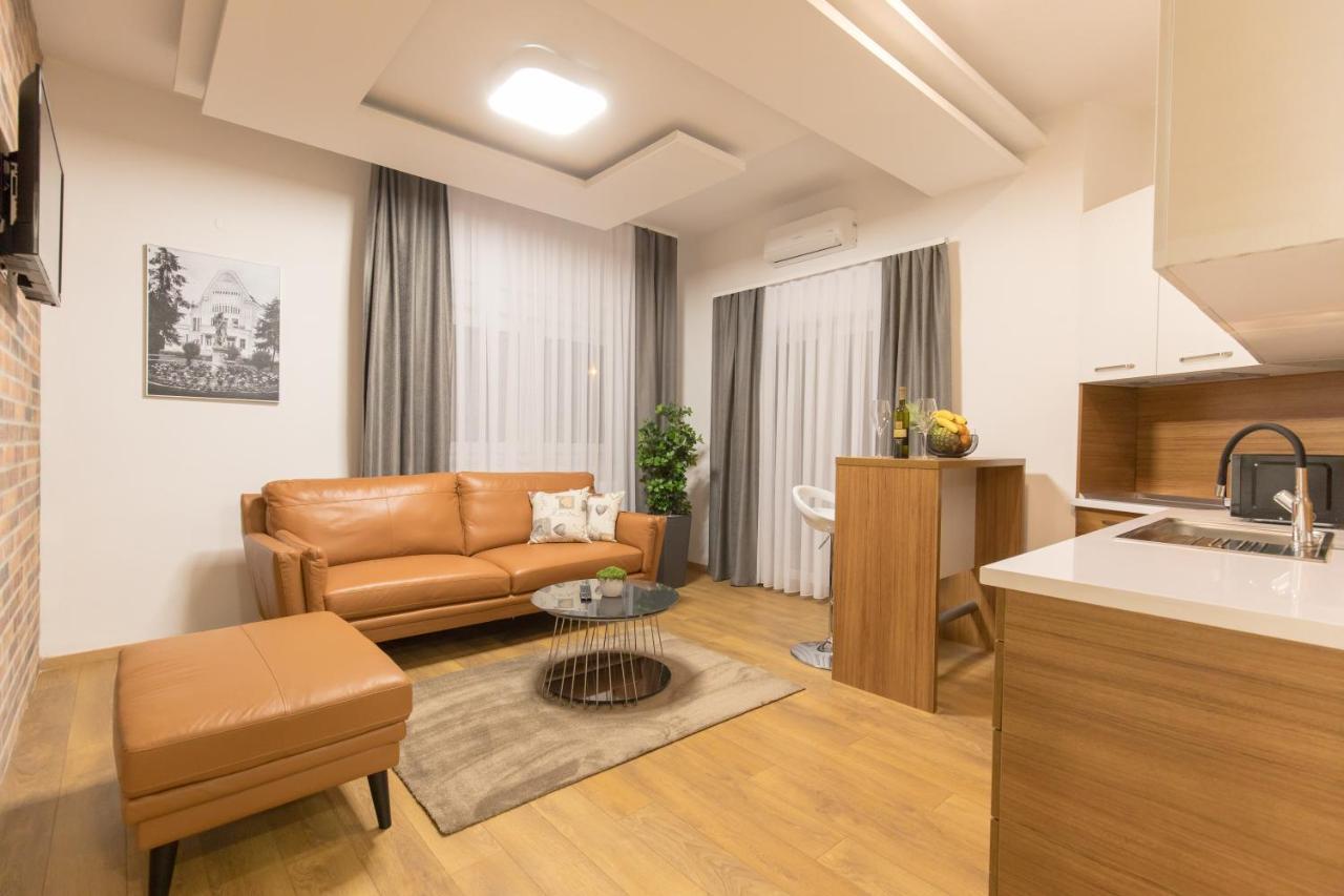Apartmani I Sobe Pejacevic Osijek Zewnętrze zdjęcie