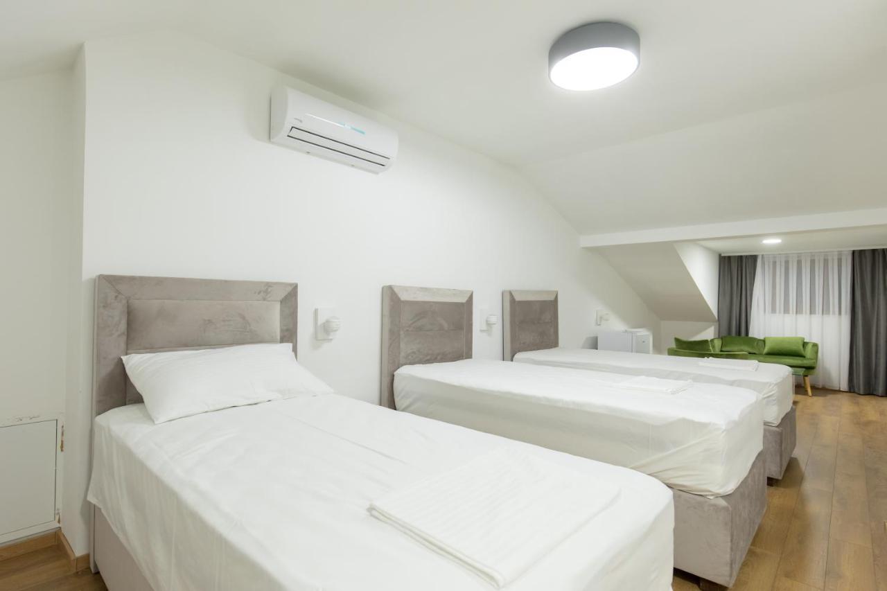 Apartmani I Sobe Pejacevic Osijek Zewnętrze zdjęcie